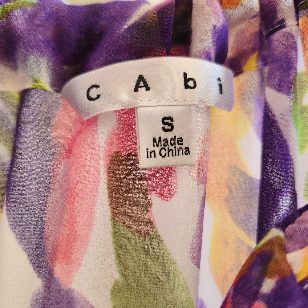 Cabi Pretty Summer Floral Sheer Blouse Faux Wrap Sleeveless Tank Top Small - Picture 14 of 16